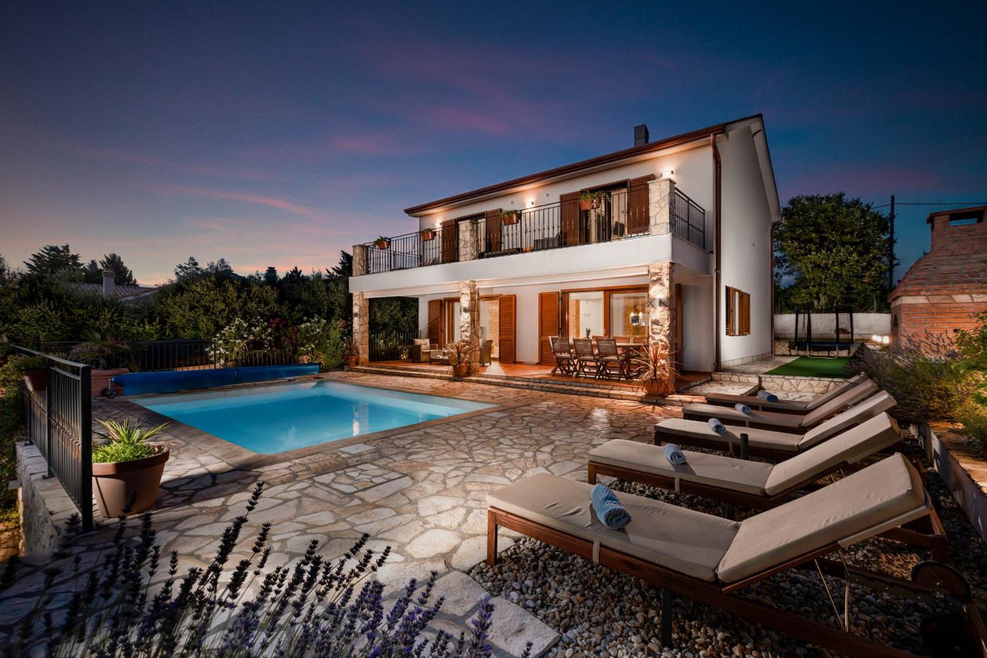 Villa Sara - Perfect Family Holiday Brzac 외부 사진